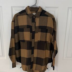 Aerie Women's Black and Brown Plaid Button Down Shirt